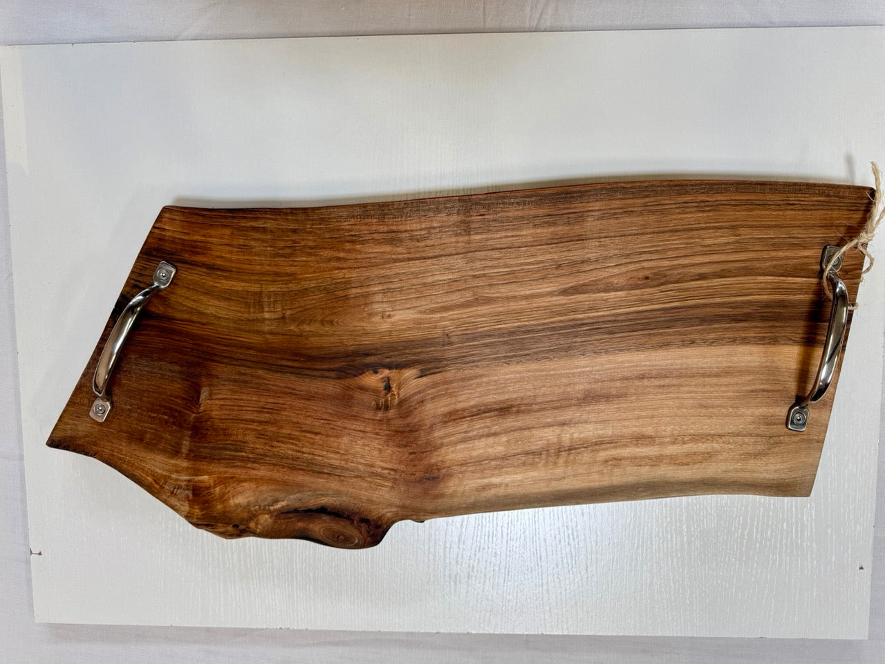 Plateau apéro en bois de noyer