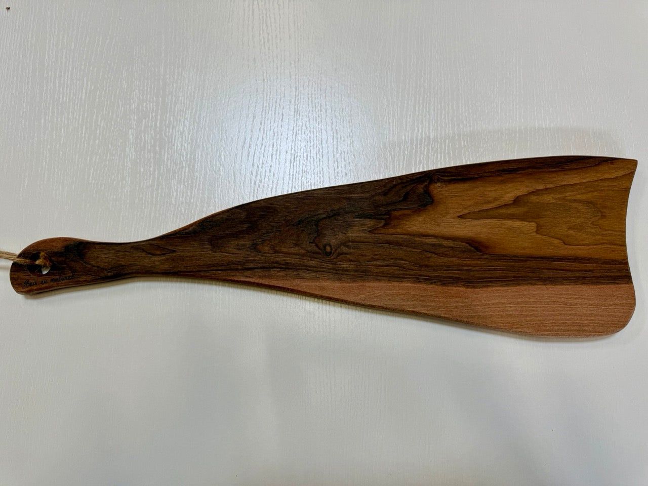 Planche apéro en bois de noyer